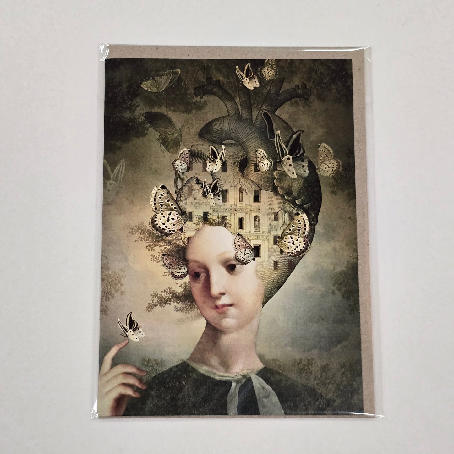 Nuovo Card - Butterfly in Hair