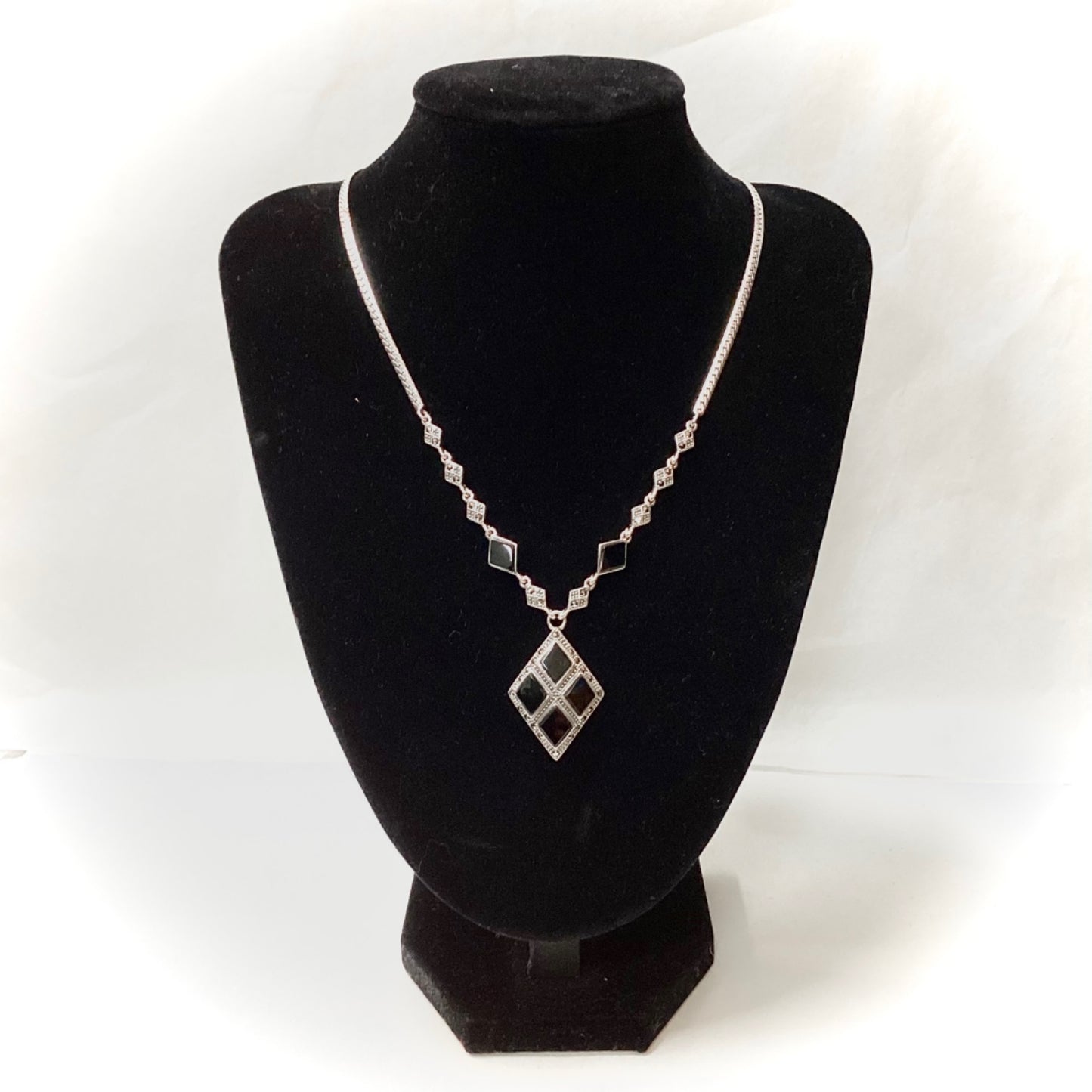 Stunning Black Onyx and Sterling Silver Necklace