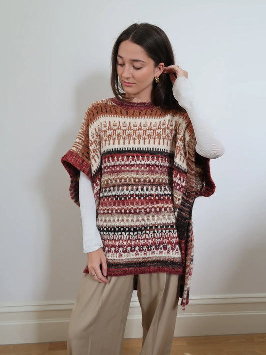 Knitted Poncho Gem