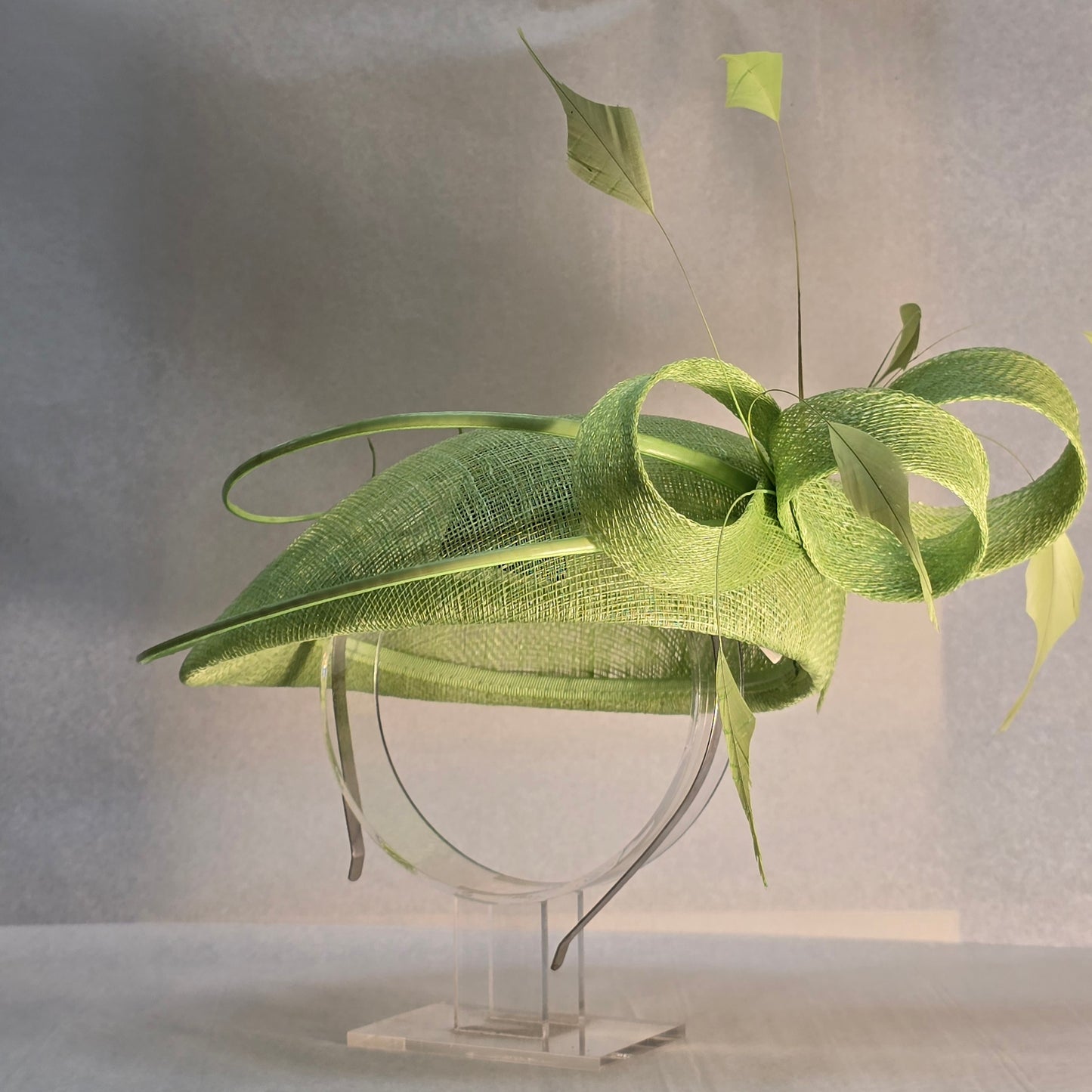 Pale Lime Green Fascinator