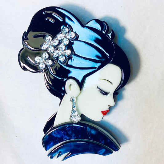 Geisha Brooch - Black