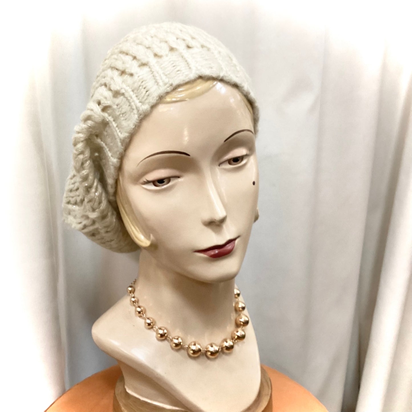 Bonnet Acrylique Maille Lache - Ecru