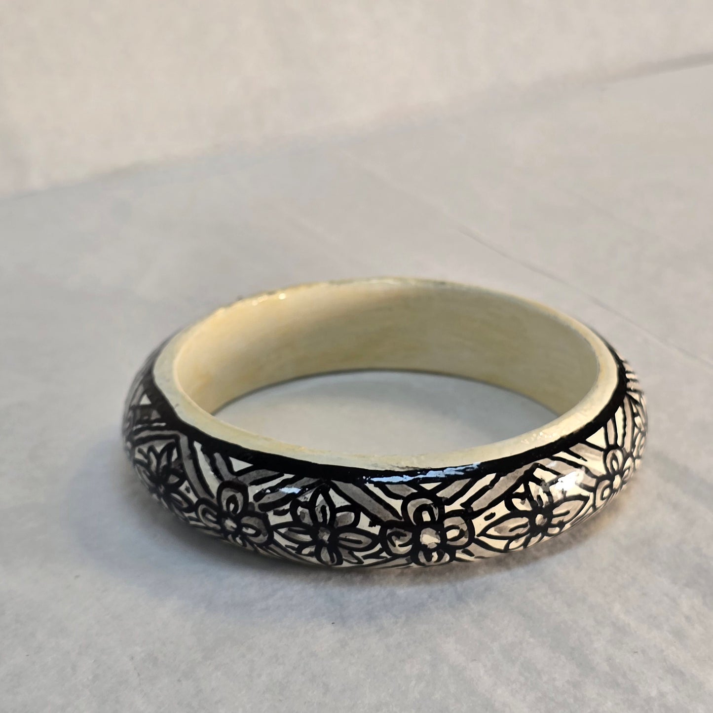 Black and White Painted Bangle Narrow