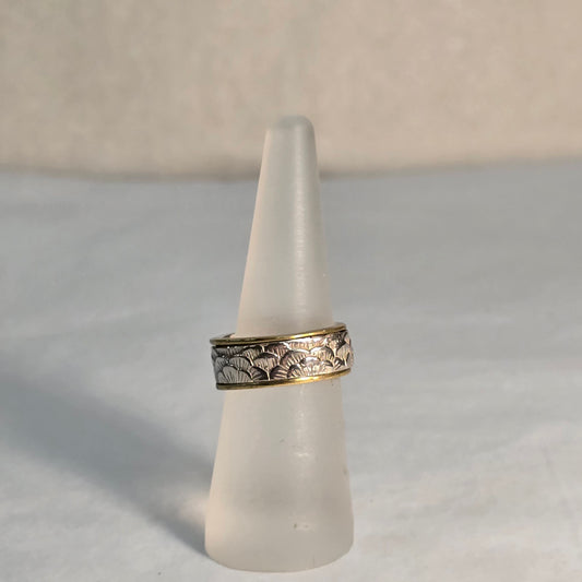 Meditation Ring Gold and Silver