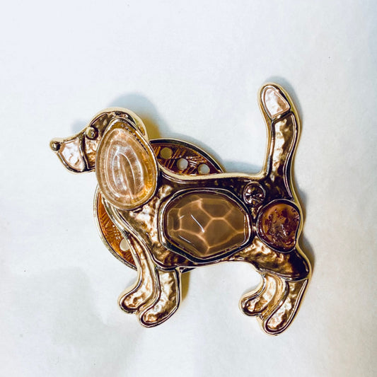 Magnet Brooch - Golden Dog