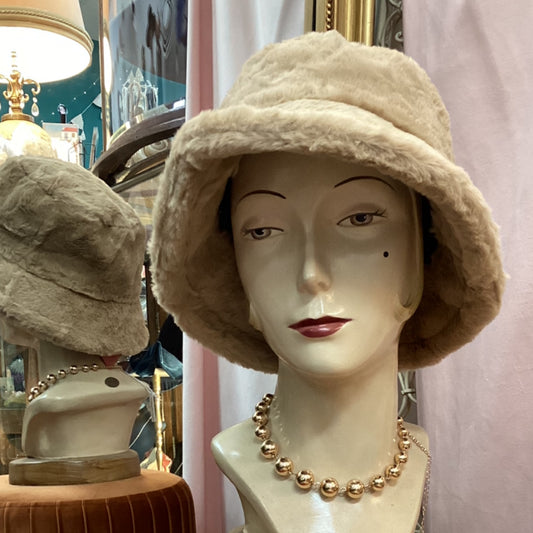 Fluffy Bucket Hat - Camel