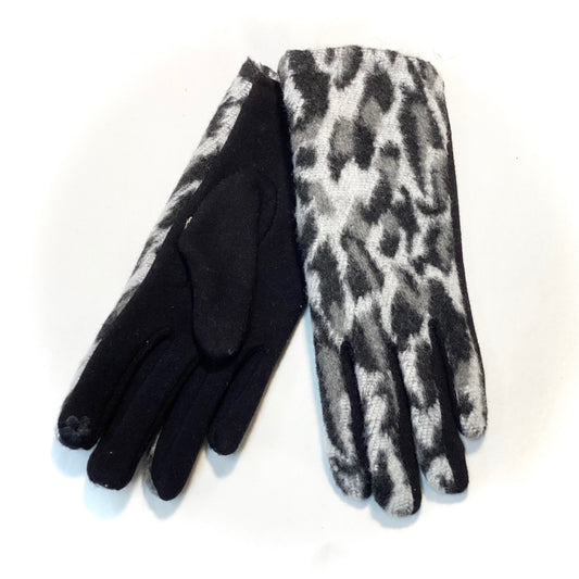 Leopard Vintage Style Gloves