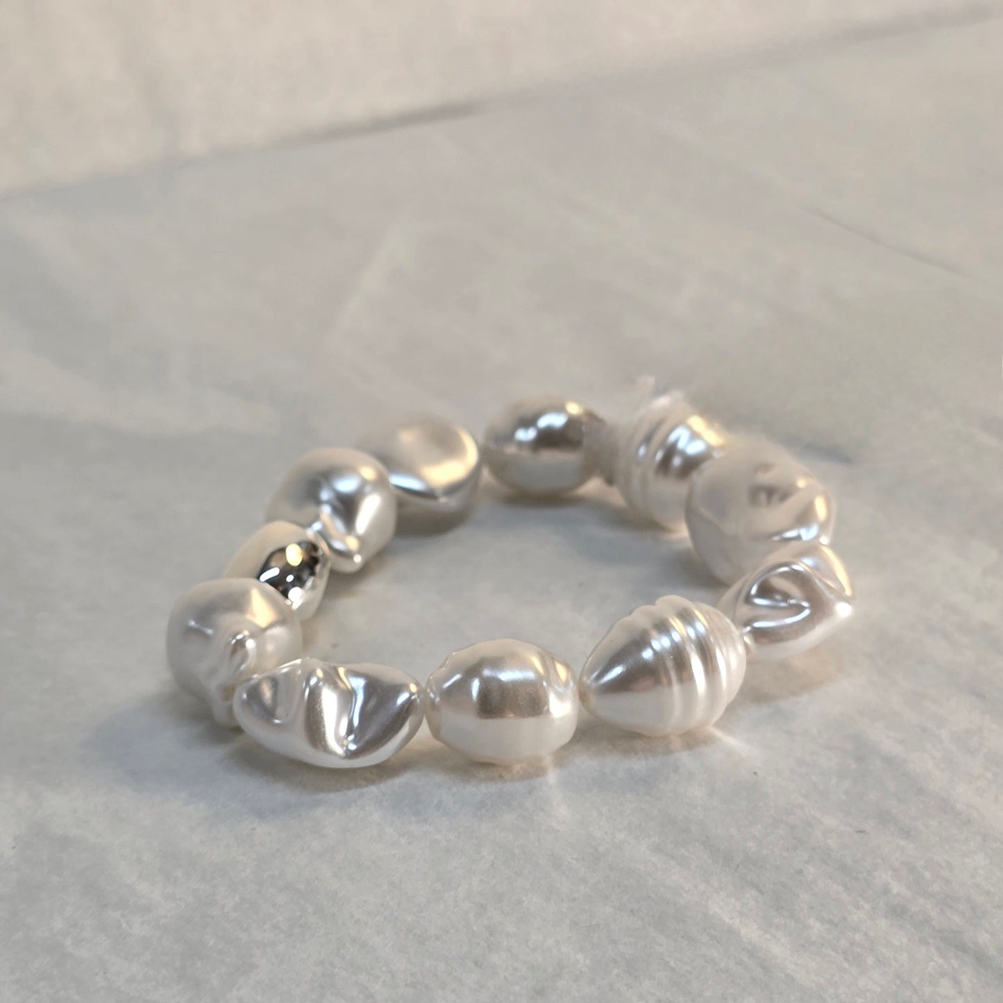 Large Imitation Pearl Bracelet