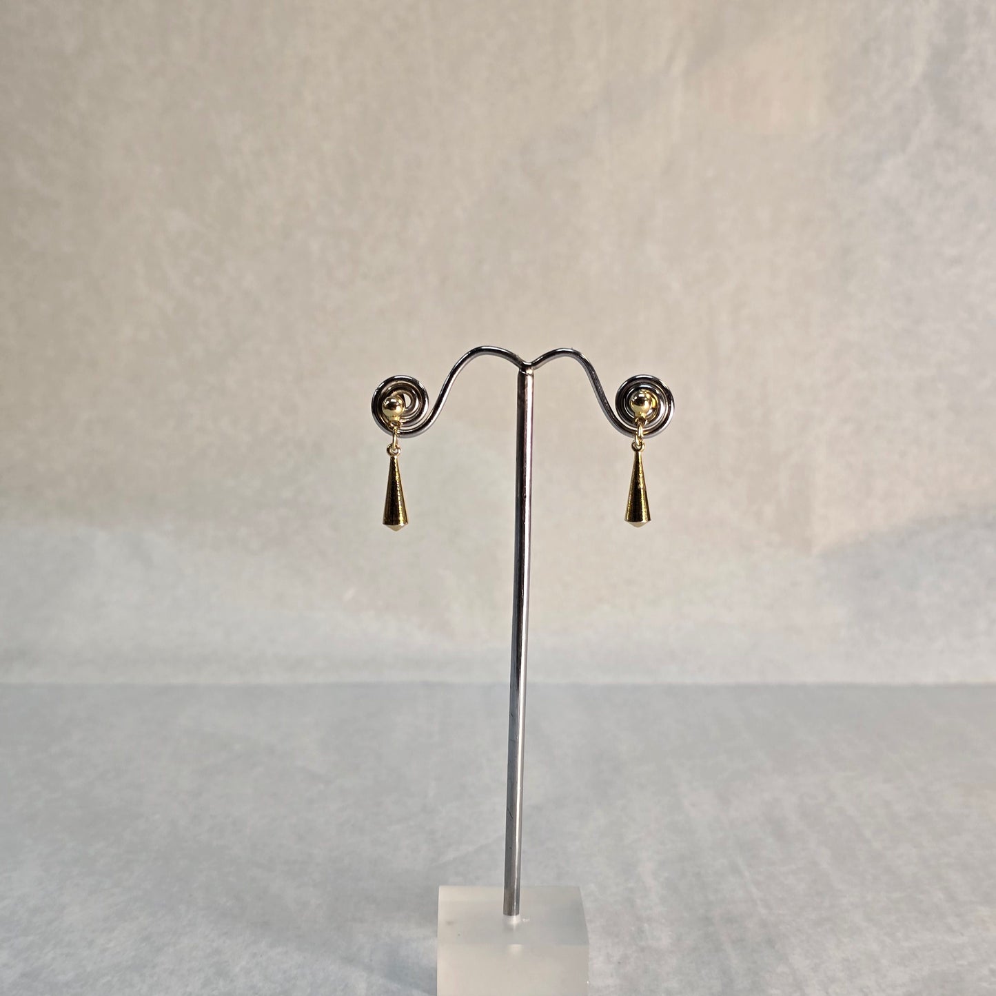 Dangling Golden Earrings