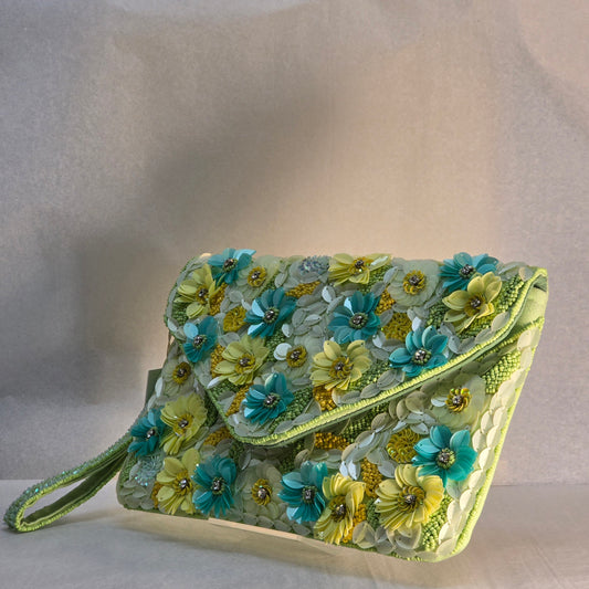 Floral Beaded Spring Clutch