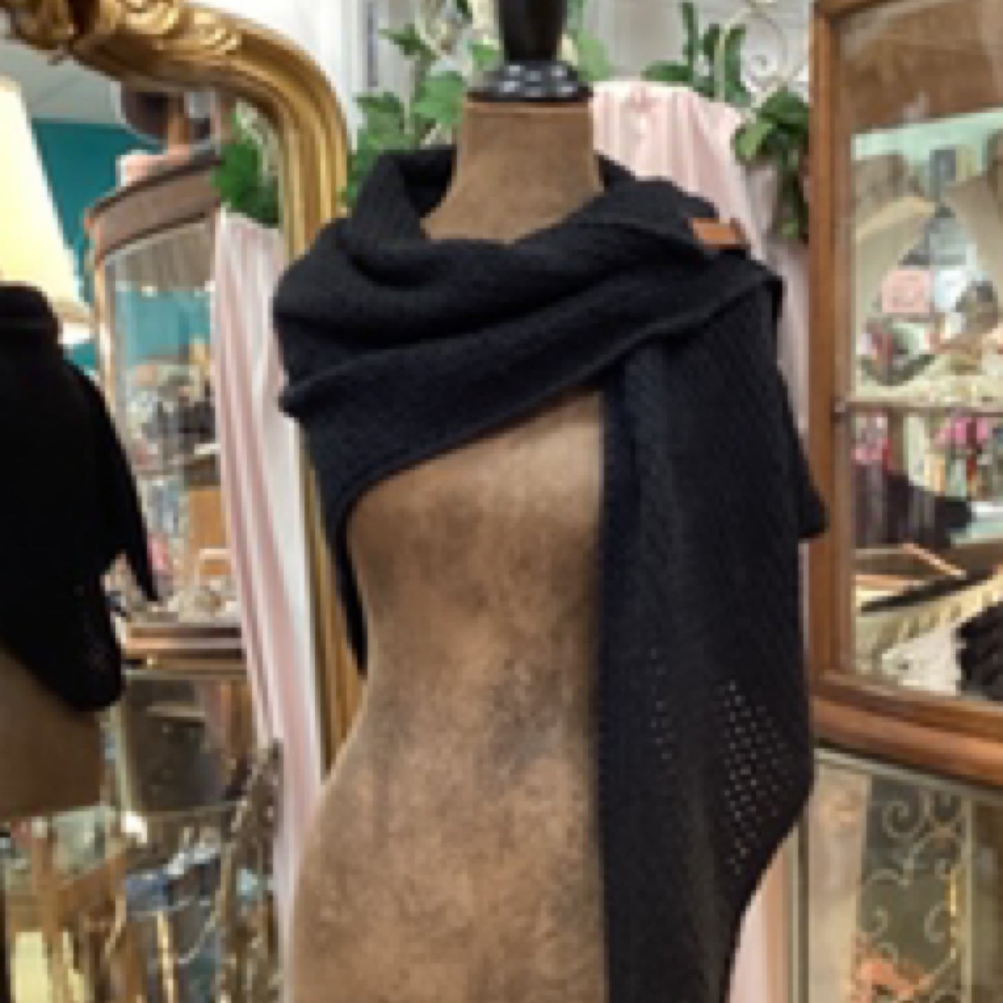 Knitted Toggle Wrap - Black