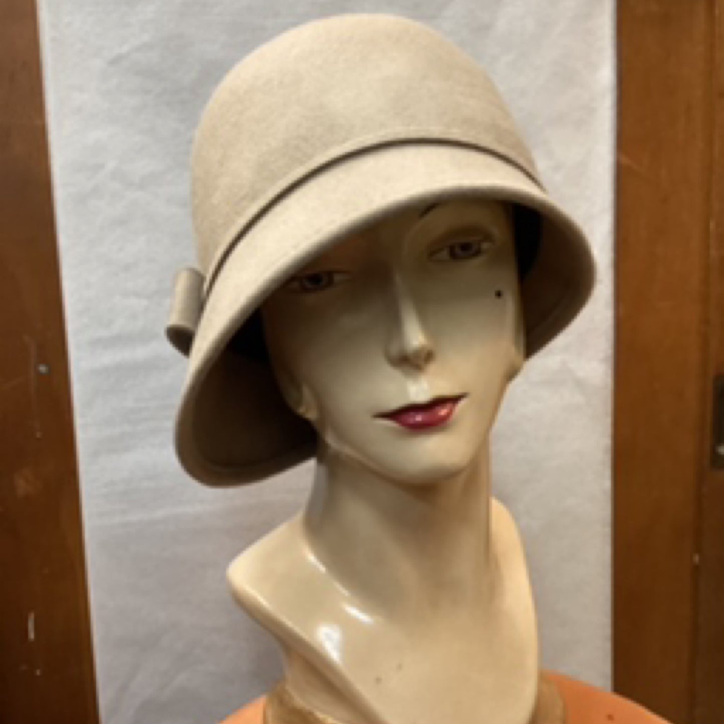 Gabriella Pull-Down Hat
