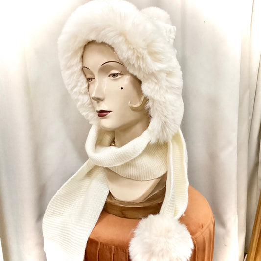 Riding Hood Beanie and Tassle - White