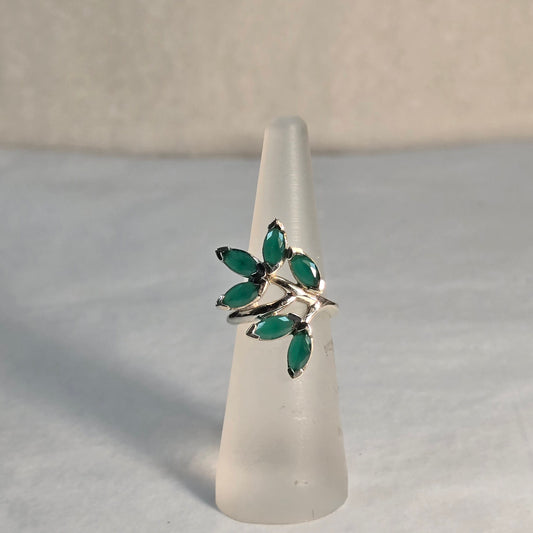 Green agate silver leaf ring