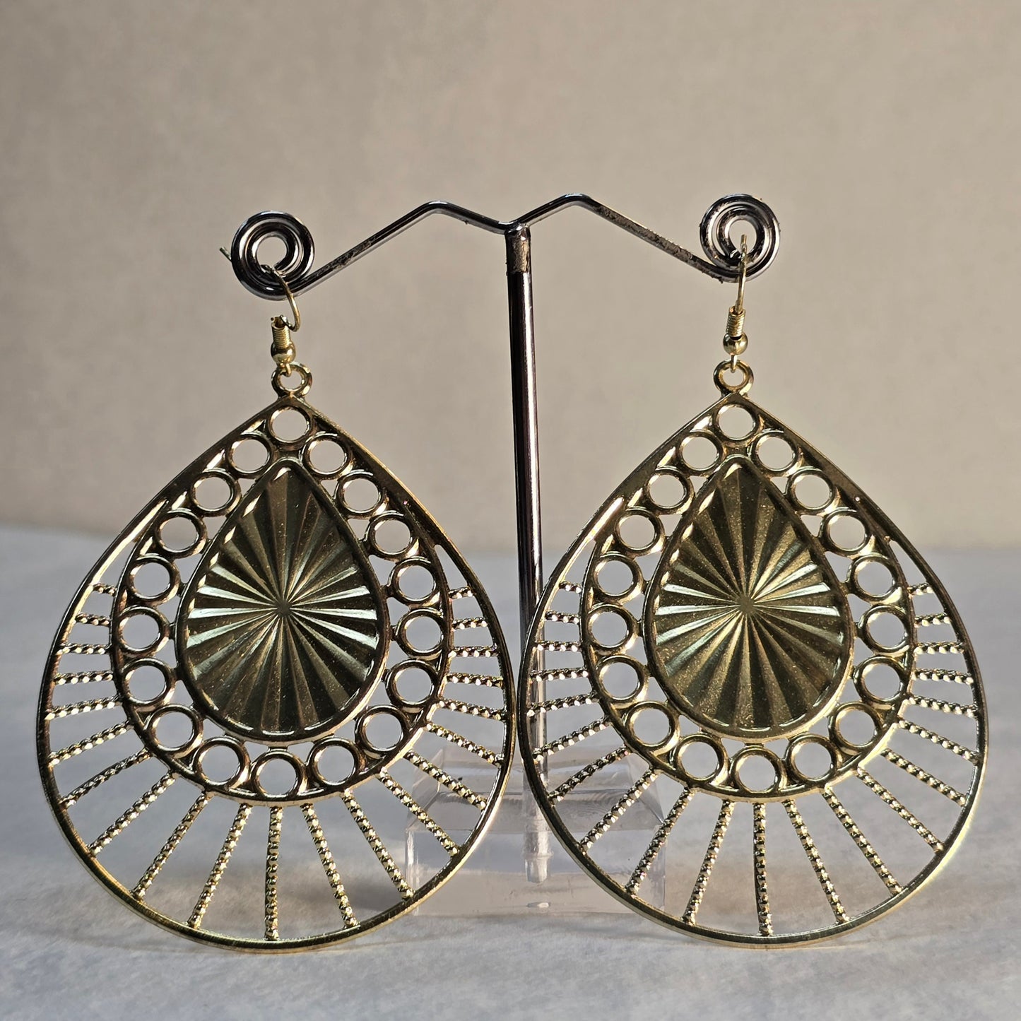 SA Large Golden Teardrop Shaped Earrings