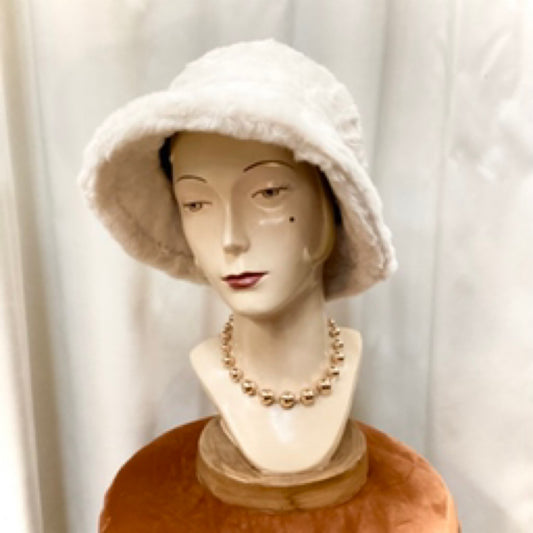 Fluffy Bucket Hat - Cream