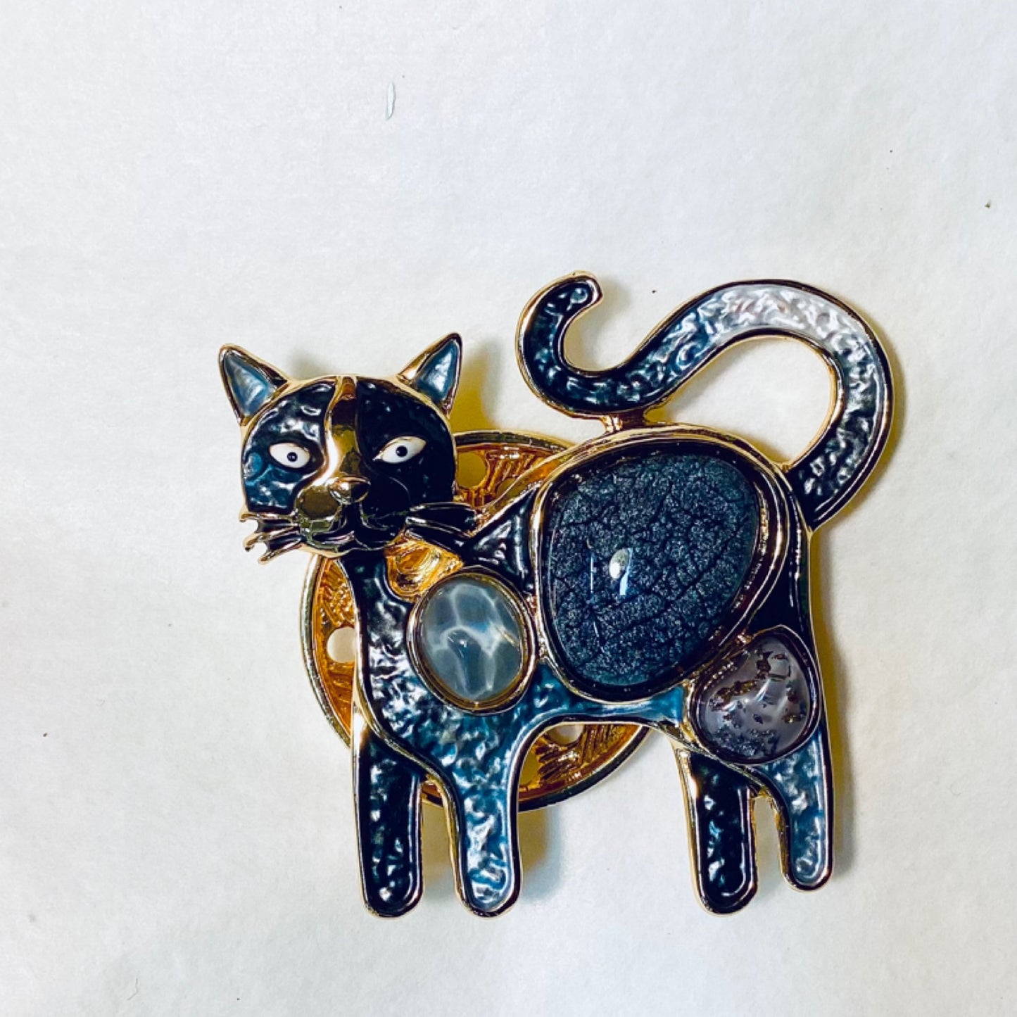 Magnet Brooch Cat - Grey